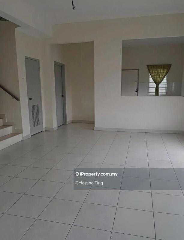 Rumah Berkembar untuk Dijual di Taman Tasik Semenyih, Semenyih oleh Celestine Ting - iProperty.com.my