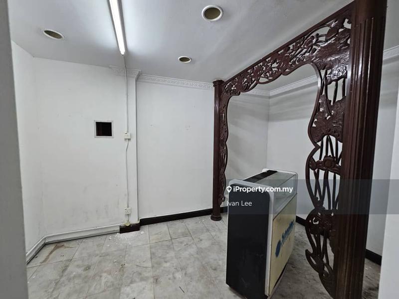 Bungalow House untuk Dijual di Damansara Jaya, Petaling Jaya oleh Ivan Lee - iProperty.com.my
