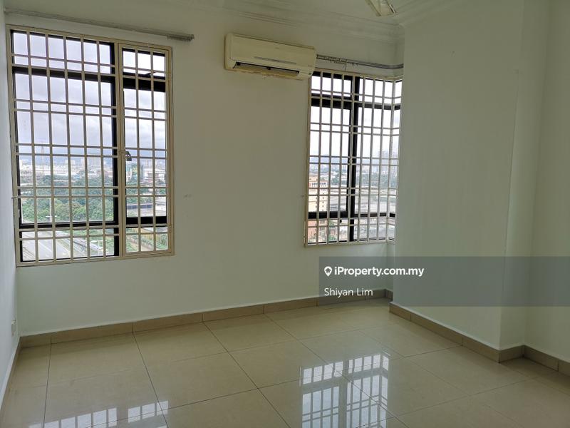 Condominium for Sale in Royal Domain Sri Putramas 2 by Shiyan Lim - iProperty.com.my