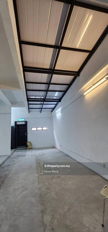 Kedai untuk Dijual di Taman Tasek, Johor Bahru oleh Santo Wang - iProperty.com.my