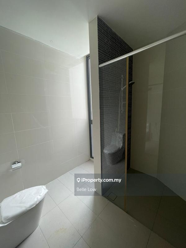 Rumah Berangkai 4 Tingkat untuk Disewa di Empire Residence, Damansara Perdana oleh Belle Low - iProperty.com.my