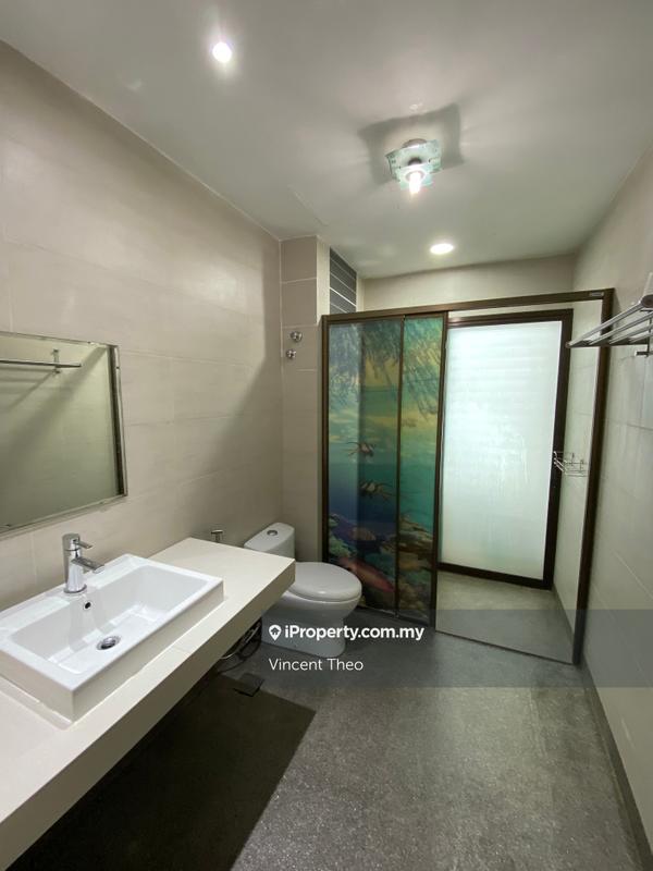 3.5-storey Terraced House for Sale in Taman Ampang Hilir, Ampang by Vincent Theo - iProperty.com.my