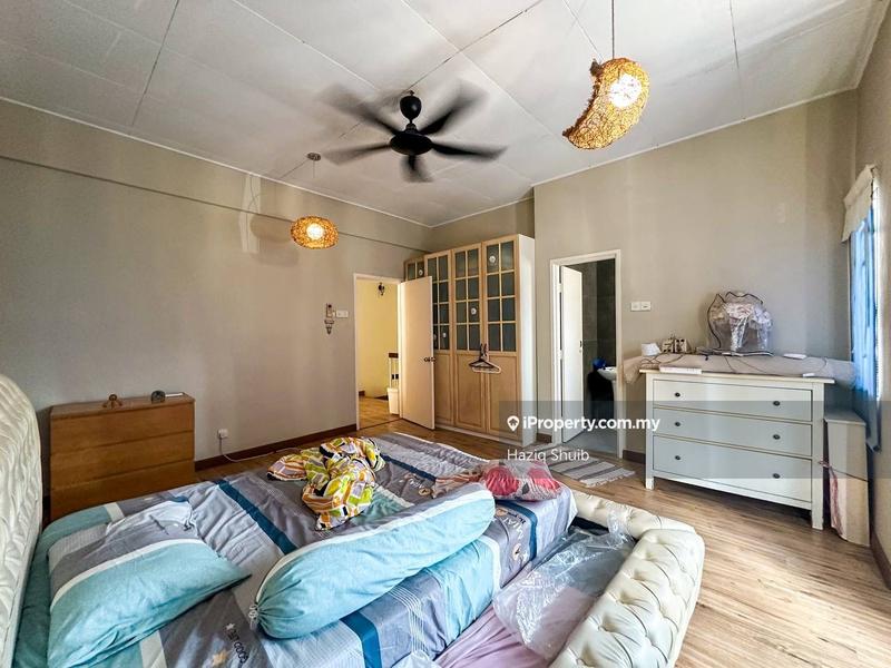 2-storey Terraced House for Sale in Taman Kelana Idaman, Ara Damansara by Haziq Shuib - iProperty.com.my