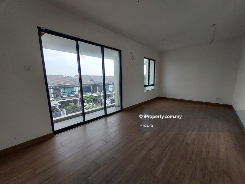 Rumah Teres 2.5-Tingkat untuk Dijual di Bandar Metro Puchong, Puchong oleh Hazura - iProperty.com.my