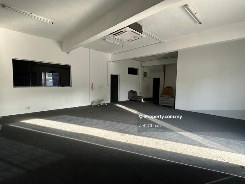 Warehouse for Rent in Kawasan Perindustrian Kundang, Rawang by Jeff Chuah - iProperty.com.my