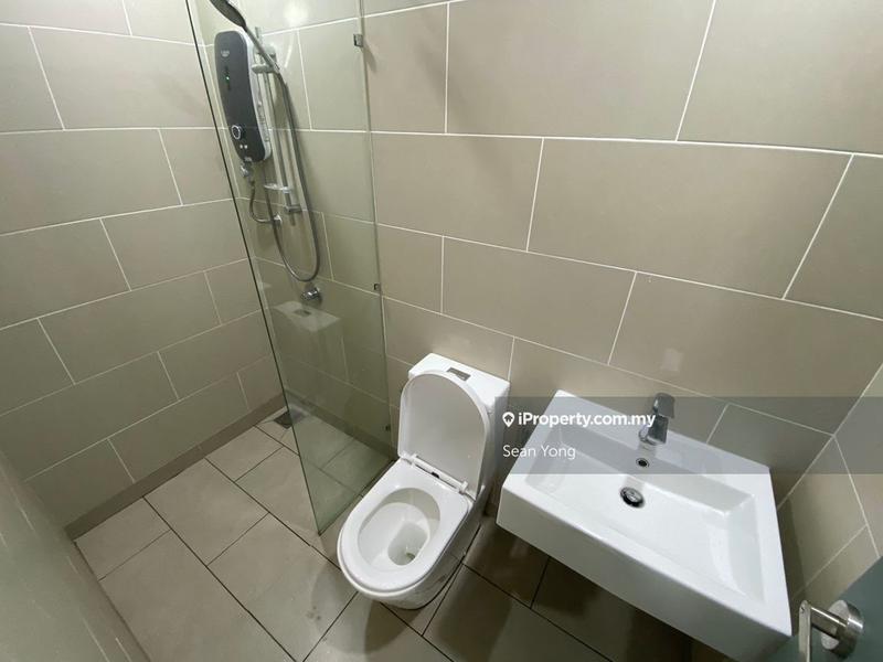 For Sale - Fortune Centra