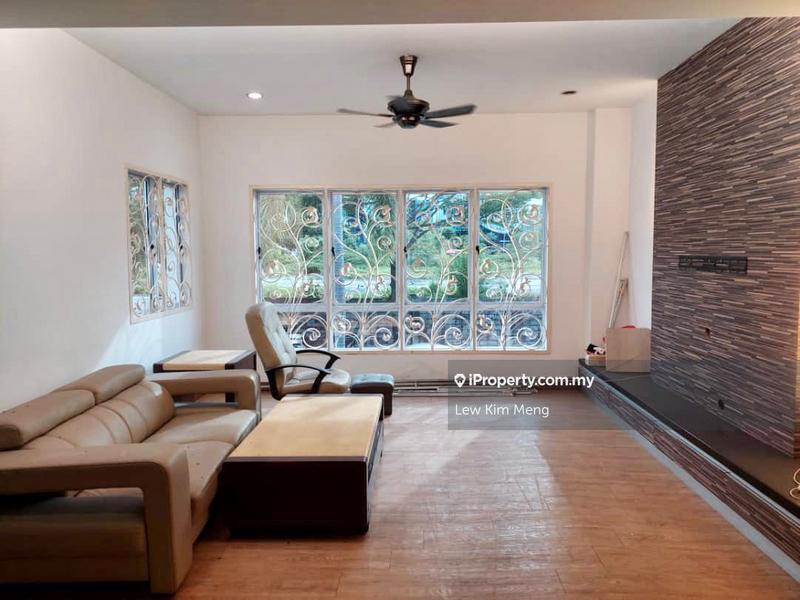 Rumah Berangkai 3 Tingkat untuk Dijual di Jalan Ipoh, Kuala Lumpur oleh Lew Kim Meng - iProperty.com.my