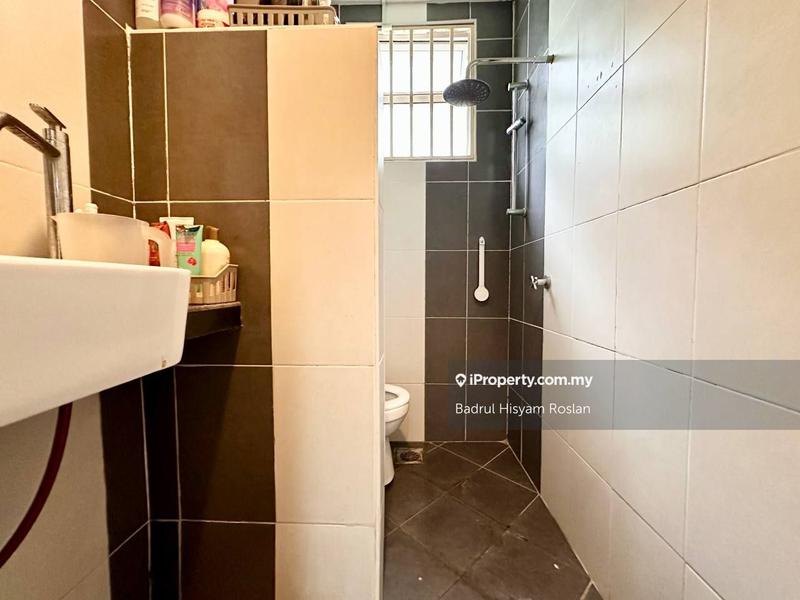 Banglo untuk Dijual di Taman Bangi Villa, Bangi oleh Badrul Hisyam Roslan - iProperty.com.my