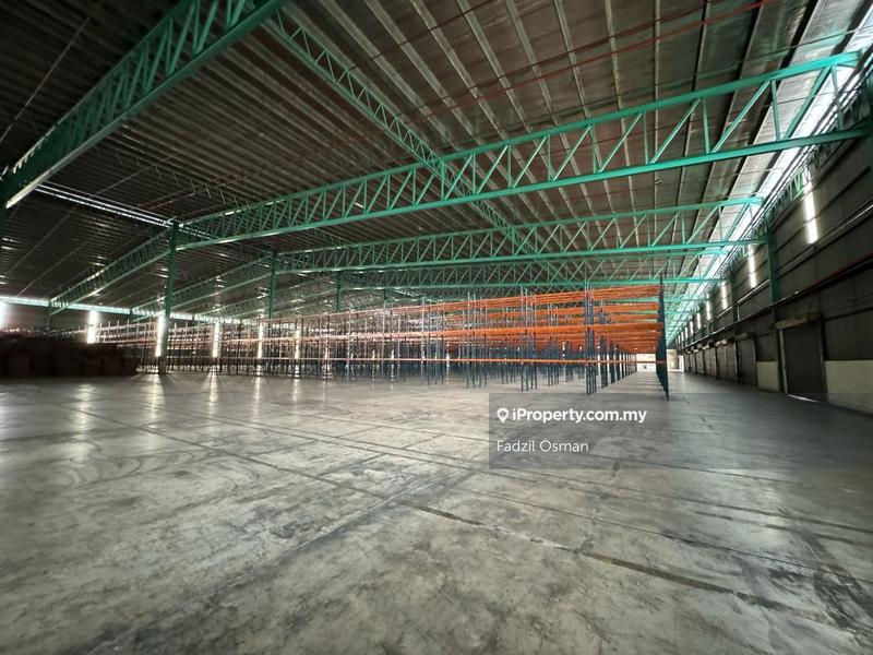 Warehouse for Rent in Bukit Jelutong, Shah Alam by Fadzil Osman - iProperty.com.my