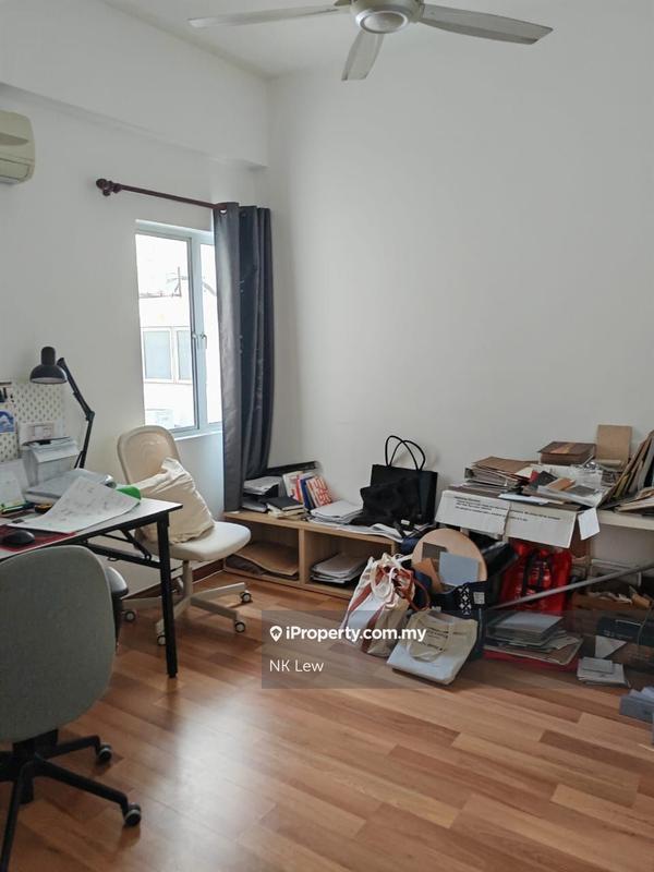 Kondominium untuk Dijual di Bayan Villa, Seri Kembangan oleh NK Lew - iProperty.com.my