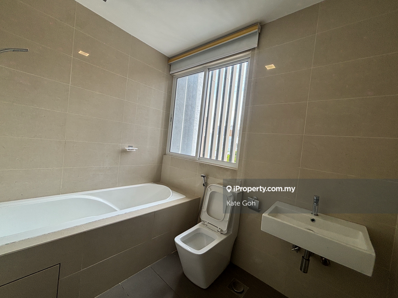Bungalow House for Sale in Lakefront Villa, Cyberjaya by Kate Goh - iProperty.com.my