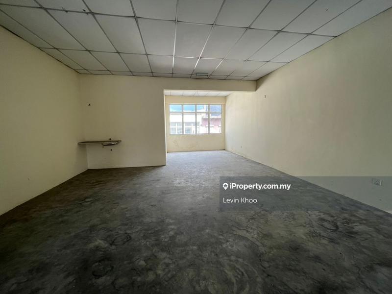 Shop for Sale in 2 STOREY SHOP @ ADENIUM BUKIT BERUNTUNG RAWANG, Rawang by Levin Khoo - iProperty.com.my