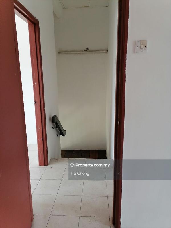 2-storey Terraced House for Sale in Bandar Saujana Putra, Tanjong Duabelas by T S Chong - iProperty.com.my
