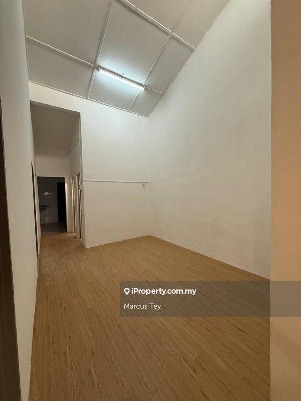 Rumah Berangkai 1 Tingkat untuk Dijual di Taman Pertama, Kulai oleh Marcus Tey - iProperty.com.my