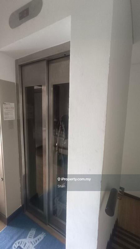 Rumah Berangkai 3 Tingkat untuk Disewa di Temasya Glenmarie, Glenmarie oleh Shan - iProperty.com.my