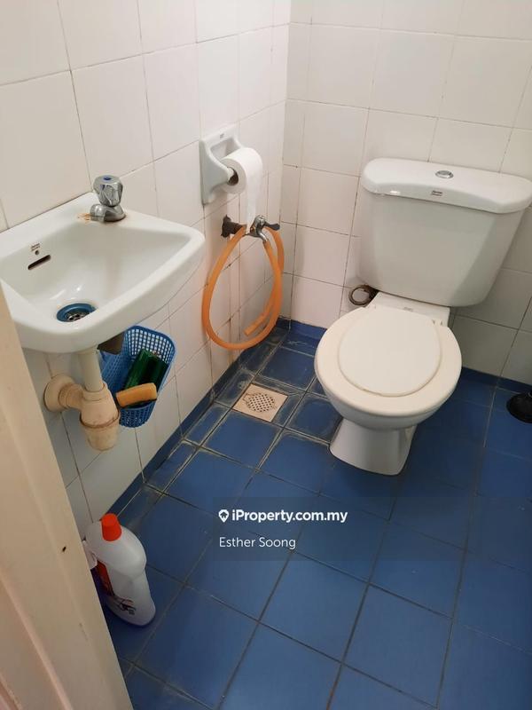 Condominium for Sale in Perdana Exclusive by Esther Soong - iProperty.com.my