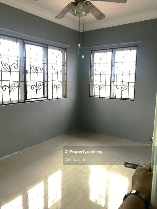 Rumah Berkembar untuk Dijual di Kuching, Sarawak oleh Cynthia Lim - iProperty.com.my