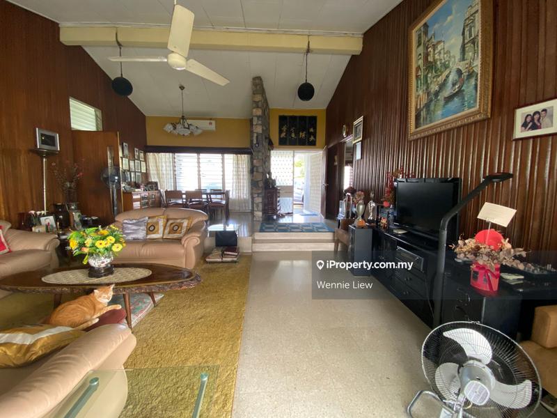 Bungalow House for Sale in Bukit Gasing, Petaling Jaya by Wennie Liew - iProperty.com.my