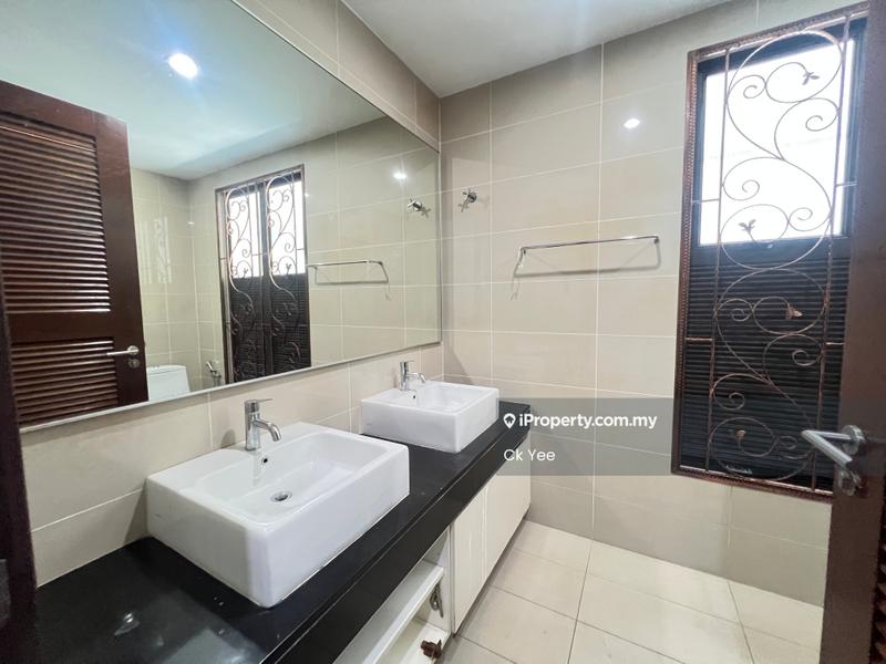 Rumah Teres 2-Tingkat untuk Dijual di Bandar Kinrara Seksyen 1, Bandar Kinrara oleh Ck Yee - iProperty.com.my