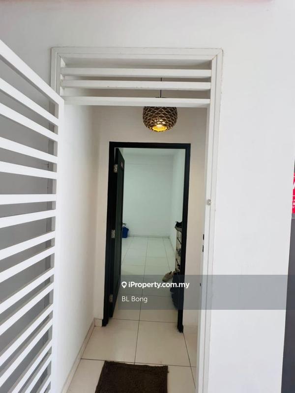 For Sale - The Heights Residence