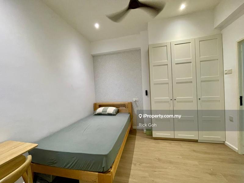 For Sale - Scotland Villa