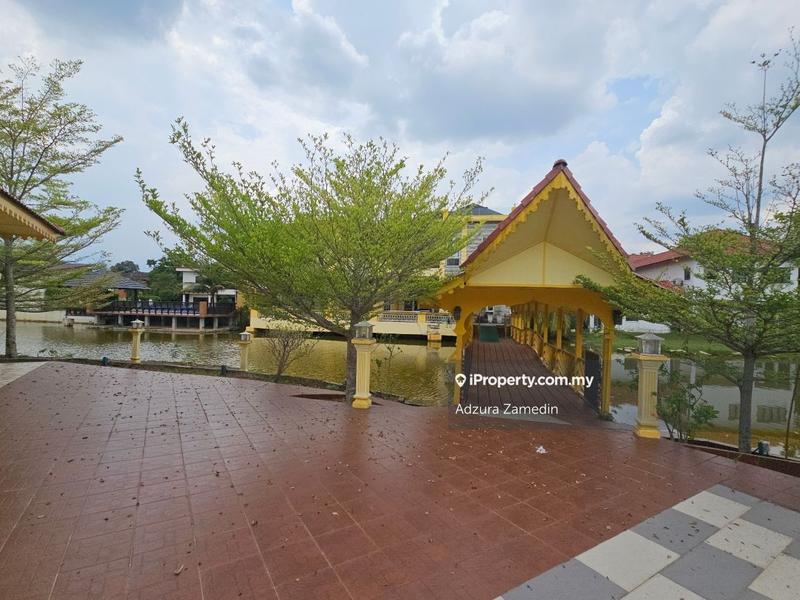 Bungalow House for Sale in Country Heights, Kajang by Adzura Zamedin - iProperty.com.my