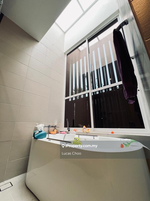 3.5-storey Terraced House for Sale in Embun Kemensah Courtyard Villa, Ulu Kelang by Lucas Choo - iProperty.com.my