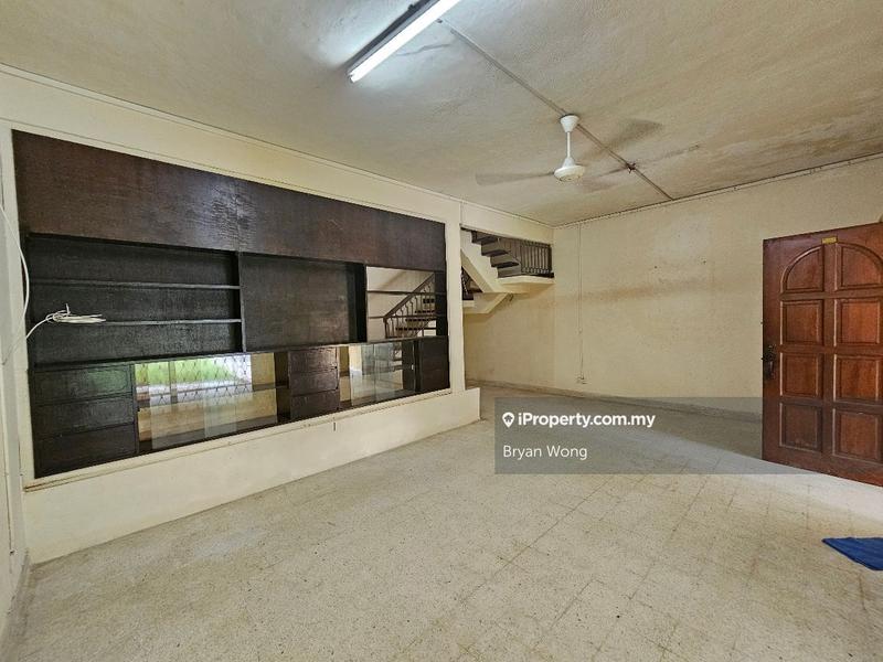 Rumah Teres 2-Tingkat untuk Dijual di SS 21, Damansara Utama, Petaling Jaya oleh Bryan Wong - iProperty.com.my