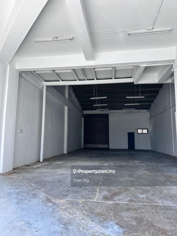Terrace Factory untuk Dijual di Taman Universiti Indah, Seri Kembangan oleh Yzan Ng - iProperty.com.my