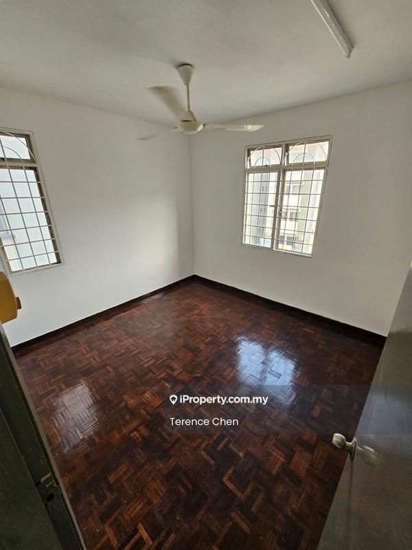 Pangsapuri untuk Disewa di Subang Perdana Goodyear Court 6 oleh Terence Chen - Interior - iProperty.com.my