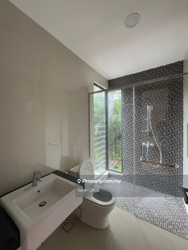 Banglo untuk Dijual di Taman Equine, Seri Kembangan oleh Xann Chua - iProperty.com.my