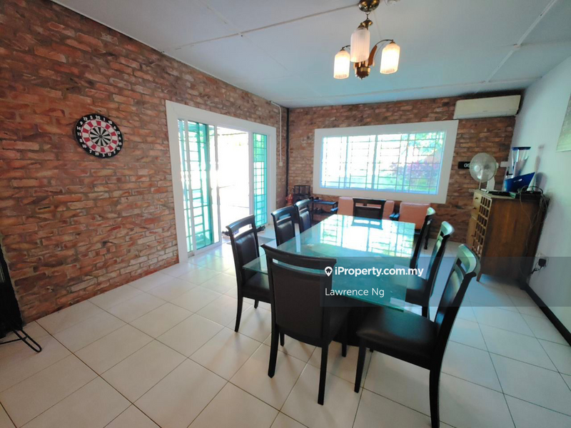 Bungalow House for Sale in Bampfylde, Crookshank, Kuching by Lawrence Ng - iProperty.com.my
