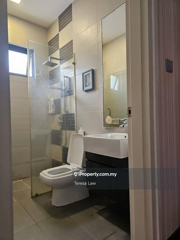 Rumah Berkembar untuk Dijual di Taman Equine, Seri Kembangan oleh Teresa Law - iProperty.com.my