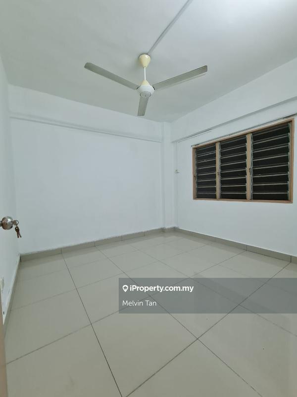 Pangsapuri untuk Dijual di Impian Seri Setia Apartment oleh Melvin Tan - iProperty.com.my