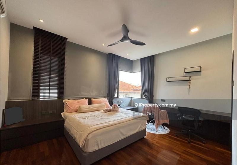 Bungalow House for Sale in Aman Suria, Petaling Jaya by Angel Ooi - iProperty.com.my