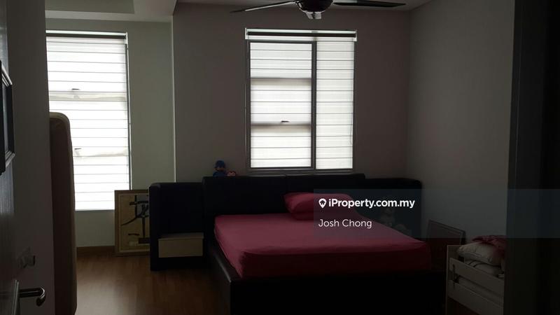 Rumah Berangkai 2.5 Tingkat untuk Dijual di wh698, Subang Jaya oleh Josh Chong - iProperty.com.my