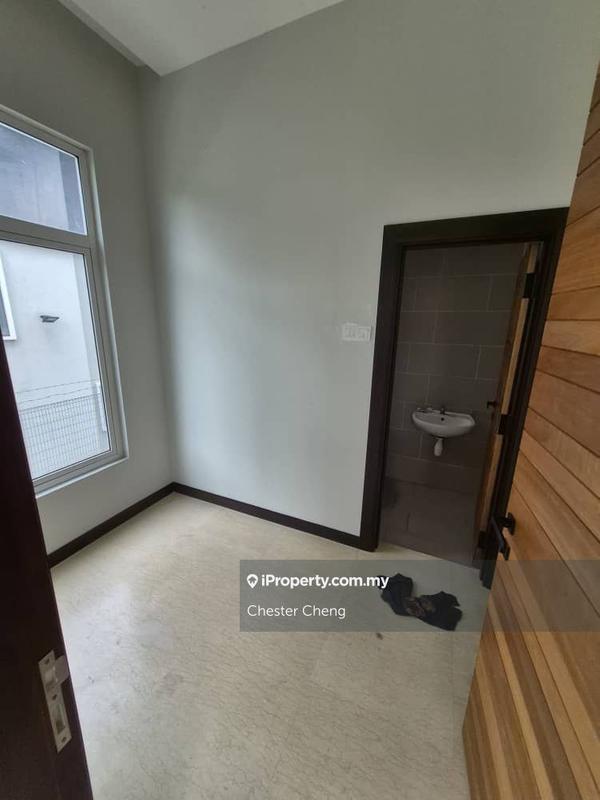 Bungalow House untuk Dijual di Bukit Jelutong, Shah Alam oleh Chester Cheng - iProperty.com.my