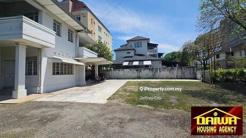 For Rent - Pulau Tikus Old Bungalow (Big Compound) behind Island Hospital