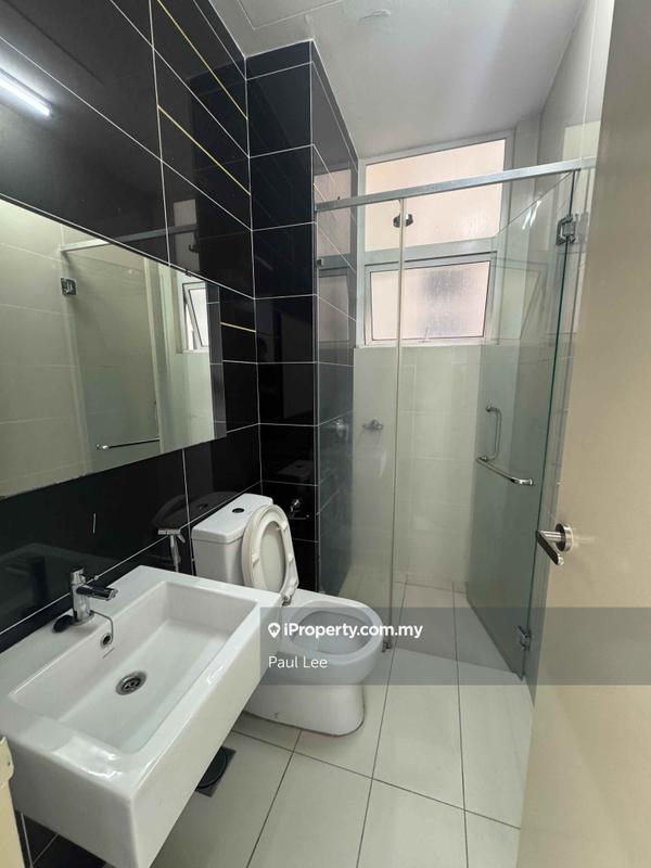 Service Residence for Sale in Skypod Residence by Paul Lee - iProperty.com.my