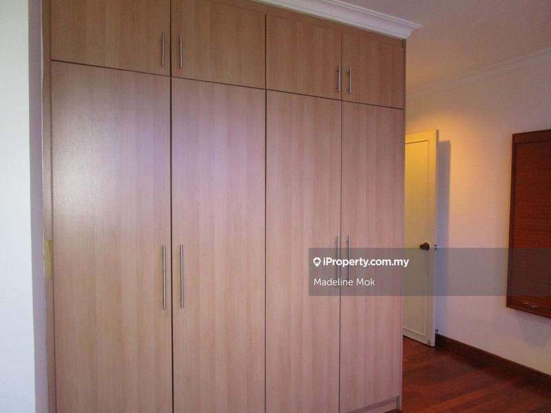 Condominium for Rent in Bangsar Puteri by Madeline Mok - 3rd Bedroom Built-in Closet - iProperty.com.my