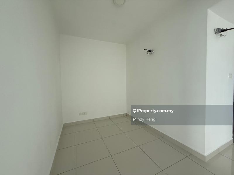 Service Residence for Sale in Molek Pulai by Mindy Heng - iProperty.com.my