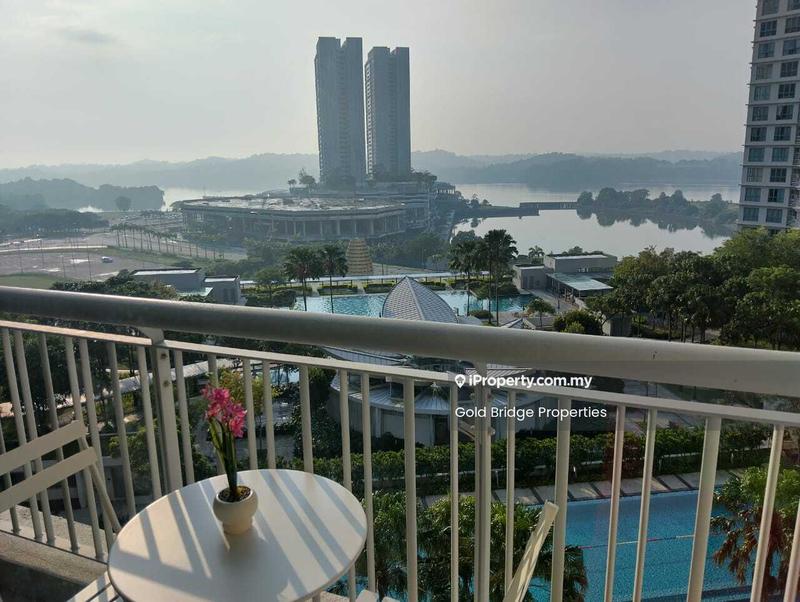 Residensi Servis untuk Disewa di Teega Suites oleh Gold Bridge Properties - Balcony - iProperty.com.my