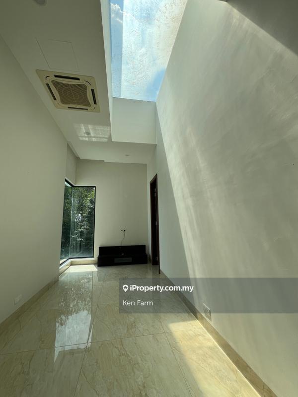 Bungalow House for Sale in Country Heights Damansara, Kuala Lumpur by Ken Farm - iProperty.com.my