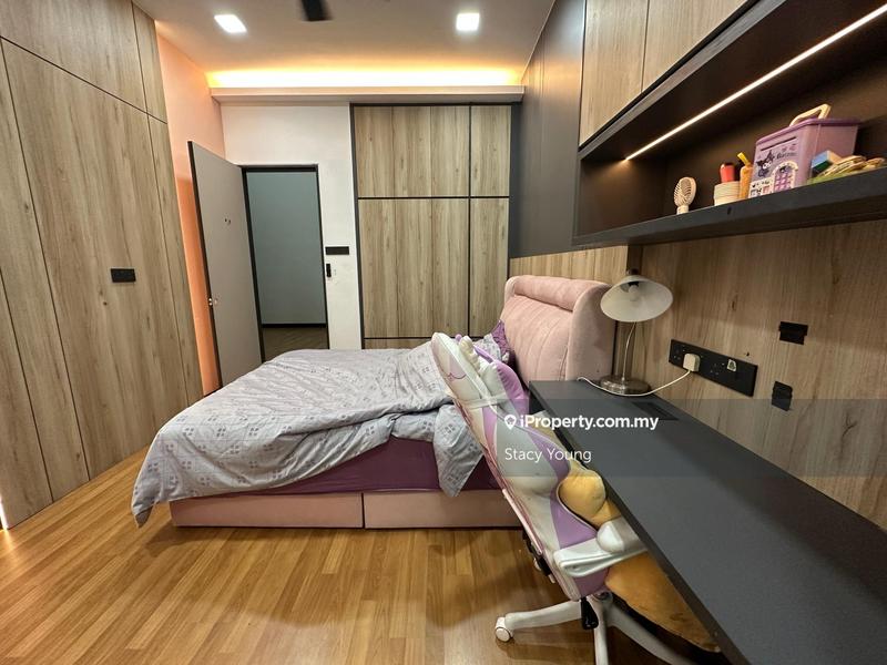 Terraced House for Sale in TTDI Grove, Kajang by Stacy Young - iProperty.com.my
