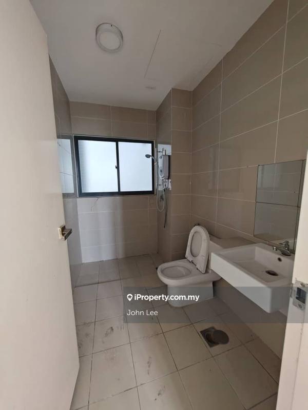 Condominium for Sale in Mirage By The Lake by John Lee - iProperty.com.my