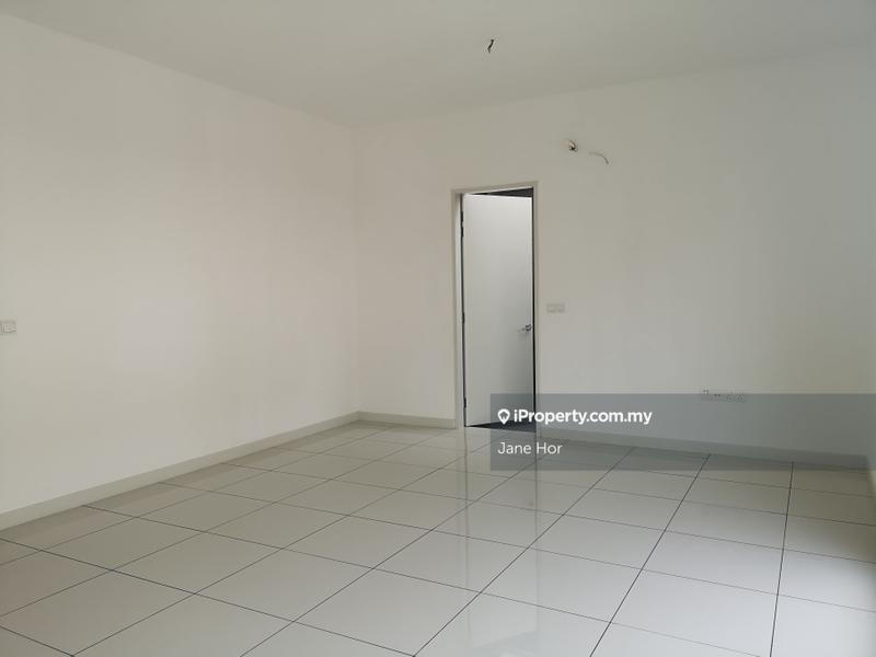 Townhouse for Sale in 16 Sierra, Puchong by Jane Hor - iProperty.com.my