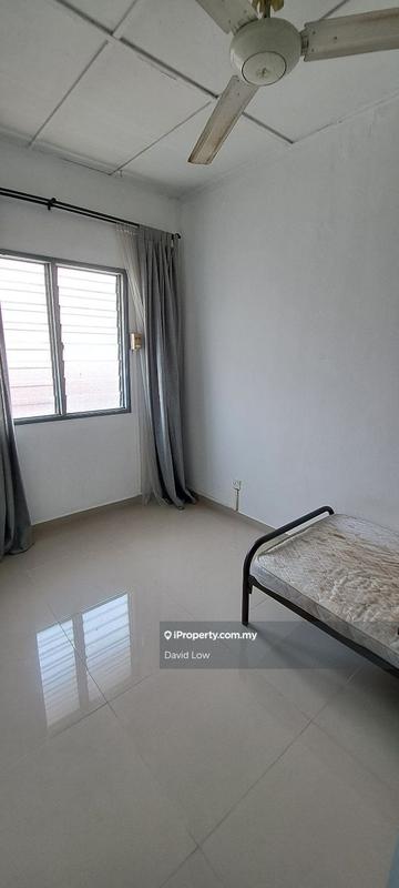 Rumah Pangsa untuk Dijual di Flat Pandan Jaya oleh David Low - iProperty.com.my