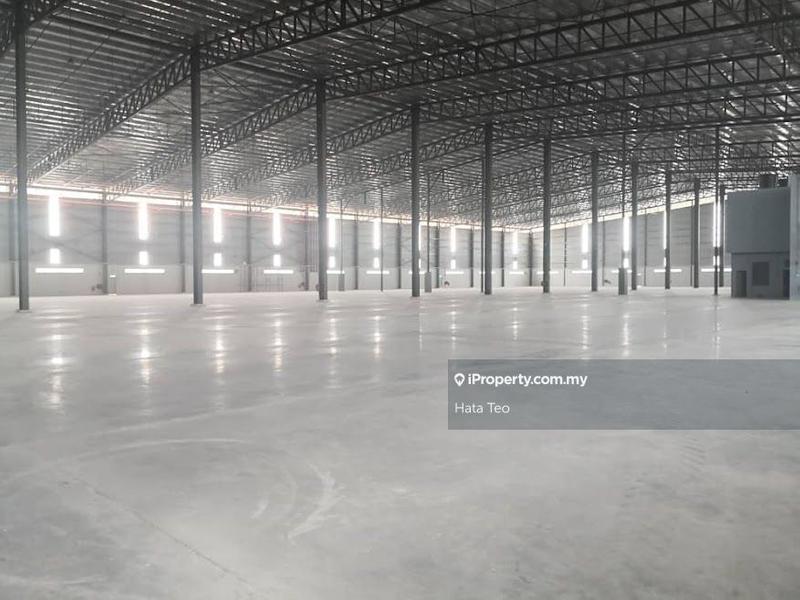 Warehouse for Rent in Shah Alam Premier Industrial Park, Shah Alam by Hata Teo - iProperty.com.my