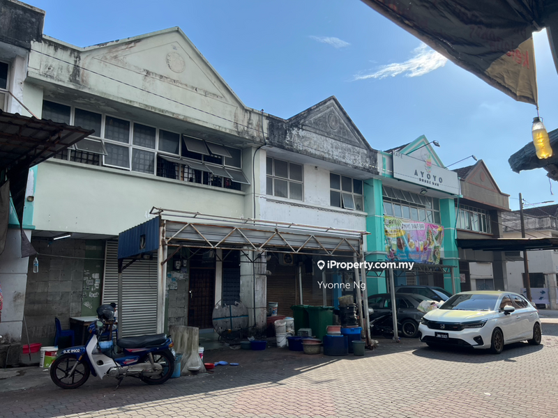 Shop-Office for Sale in Taman Universiti 2 Storey Shophouse, Skudai by Yvonne Ng - iProperty.com.my
