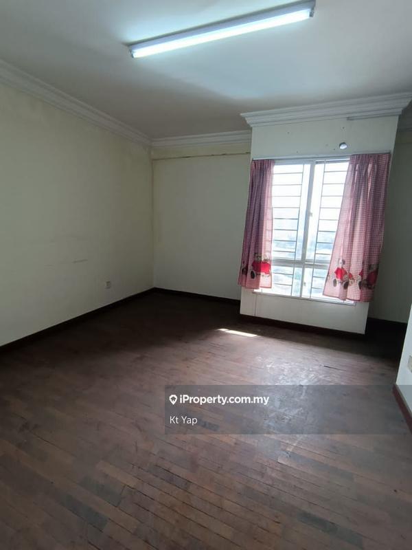 Condominium for Sale in Amadesa Resort Condominium by Kt Yap - iProperty.com.my
